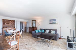 Sea View & Gardens in Antibes