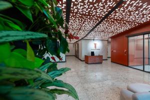 Towarowa Towers Apartments