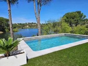 Los Juncos de la Encantada - 科尔多瓦新镇