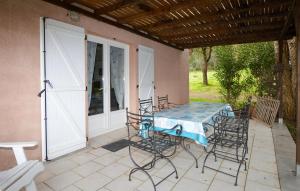 1 Bedroom Nice Home In Vignale