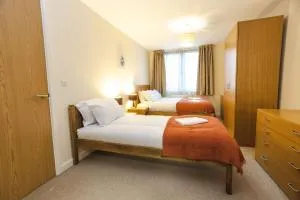 City Centre Apartment Harbourside with Secure Parking - Lulsgate Bottom