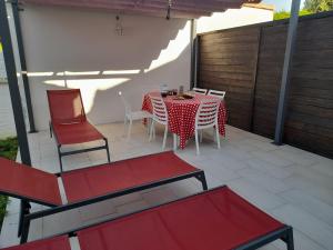 Maisons de vacances Vaux sur Mer - Royan Villa tres proche de l-ocean : photos des chambres