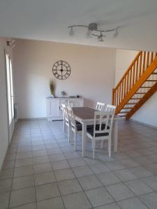 Maisons de vacances Vaux sur Mer - Royan Villa tres proche de l-ocean : photos des chambres