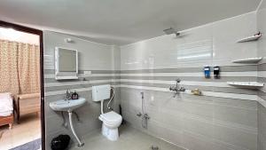 1RK flat with terrace Singhasth Homestay