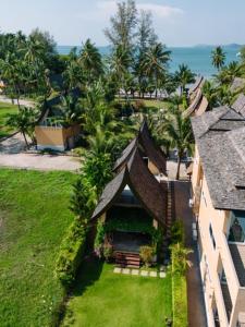 Chill Villa by Utalay Koh Chang