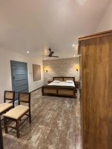 PPR Courtyard Guruvayur by LexStays