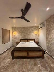 PPR Courtyard Guruvayur by LexStays