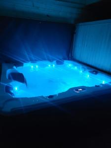 Maisons de vacances Gite de charme L-Escale Des Sens sauna et jacuzzi prive sud Ardeche : photos des chambres