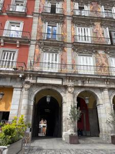 la bella de plaza mayor