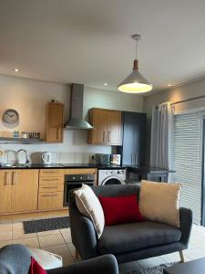 Century City Studio with Table Mountain Views