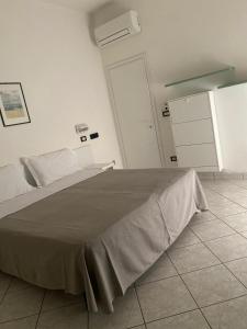 Hotel Ambassador Room Only - Self Check-in