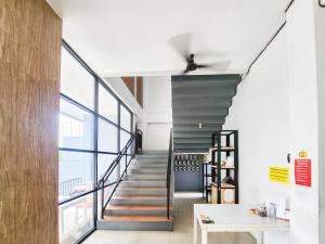 Sans Salmas Mojokerto