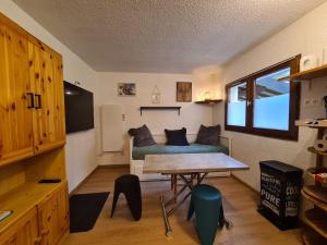 Appartements Studio FLOCON 18m2 en RDC : photos des chambres