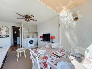 3705-Appartement avec piscine