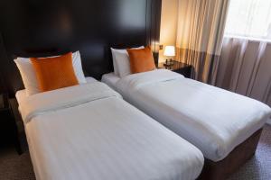 Two Bedroom Suite (4 Adults) room in Shamrock Lodge Hotel