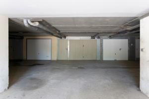 Grand studio climatisé à la mer avec garage privé