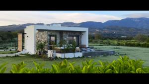 Aphrodite Luxury Suites with Private Heated Pools & Jacuzzis