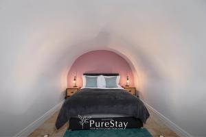 Elegant Apartment in Bath with Garden Sleeps 8 by PureStay