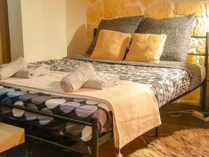 Maison T3 cosy, jardin, bureau & parking privé