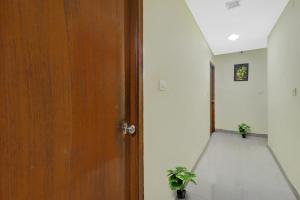 Hotel O Ruby Grand Inn Nallagandla
