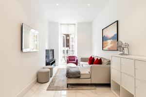 Harley Street Luxury Apartments by City Relay