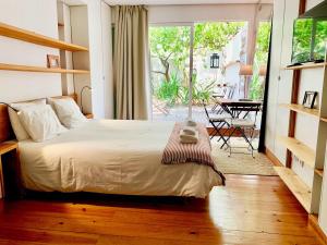 Cozy Central Studio with Private Terrace