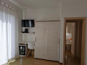 2 Doppelzimmer mit Verbindungstür