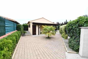 Maisons de vacances Maison 6 personnes climatisee dans residence avec piscine a 900 M des plages : photos des chambres