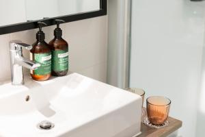 Standard Room with Two Single Beds room in Crowne Plaza Stratford-upon-Avon an IHG Hotel