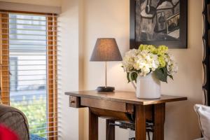 Family-Friendly Coastal Base Near Dartmouth