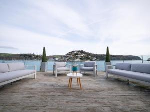 Large Riverside Retreat with Panoramic Dart Views