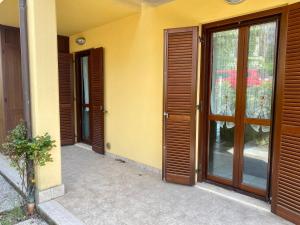 Two-Bedroom Apartment with Garden View