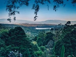 Villa with Spa and Breathtaking Views of Dandenong Ranges