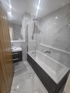 2 bedroom city centre apartment!