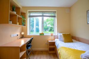 2 Bed Apartment, Sleeps 6