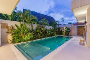 Villa Jazz 3BR 10m Pool seminyak