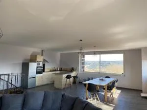 Charming Gite avec beau panorama - Arsac-en-Velay