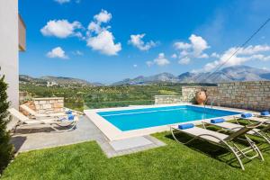Renta Villas Georgios & Eleni, with Pool, BBQ & Playground, By ThinkVilla