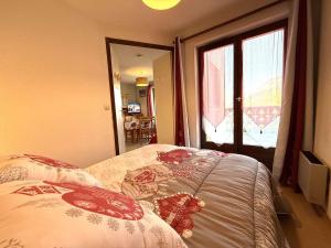 Charmant 2P Cabine à Praz-sur-Arly - Ski, Balcon, Parking, 4 Pers - FR-1-603-39