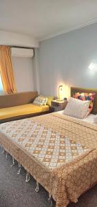 White Rose Guest Rooms