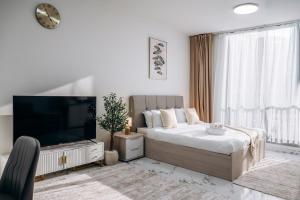 Private Beach Studio-Yacht Club-Work Space-Pool-Gym