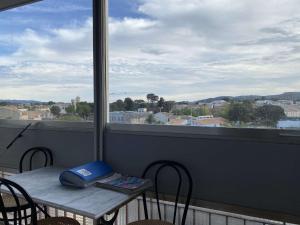 Confortable studio avec loggia fermée, 29m², wifi - FR-1-553-260