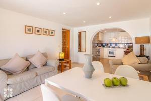 Villa Lovely by Abahana Villas