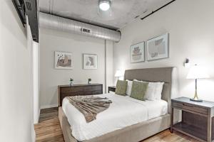 Experience St. Pete Charming 1 Bed by Tropicana