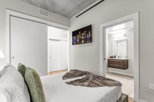 Experience St. Pete Charming 1 Bed by Tropicana