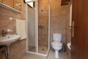 Casa de pedra na natureza - Portas da Levada B