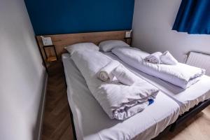 Lovely vacation home near forest and water