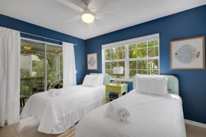 The Cranes Nest by SkyRun Anna Maria