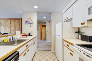 Sunset Peak at Rivergreen