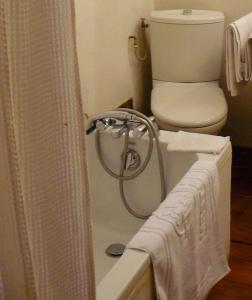 Maisons de vacances Charming House with Courtyard Garden and Views : photos des chambres